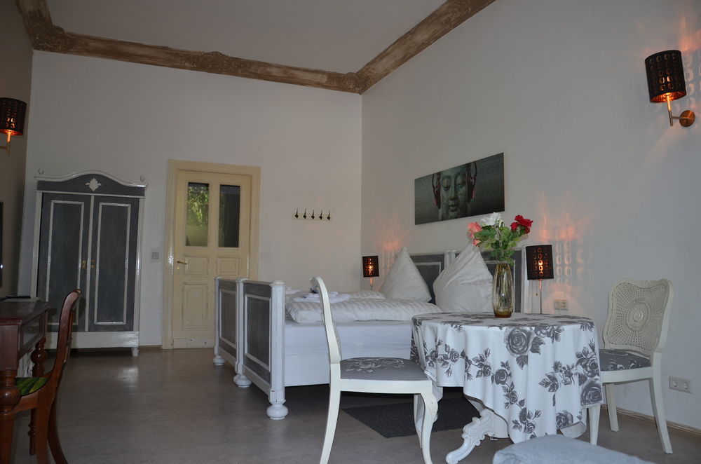 Sevenrooms Affittacamere 3*